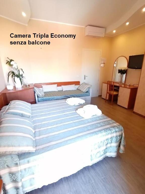 Hotel Nordic Белариа-Игеа Марина Екстериор снимка
