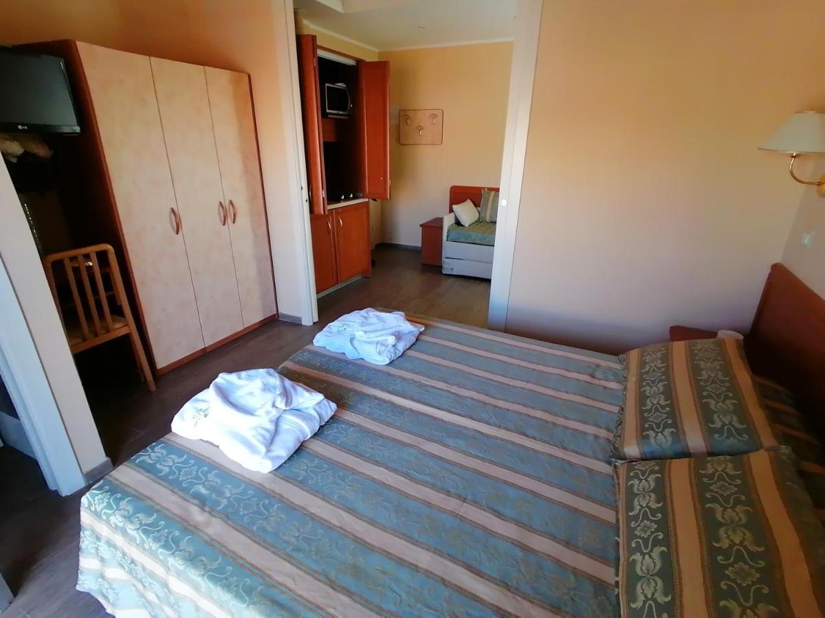 Hotel Nordic Белариа-Игеа Марина Екстериор снимка